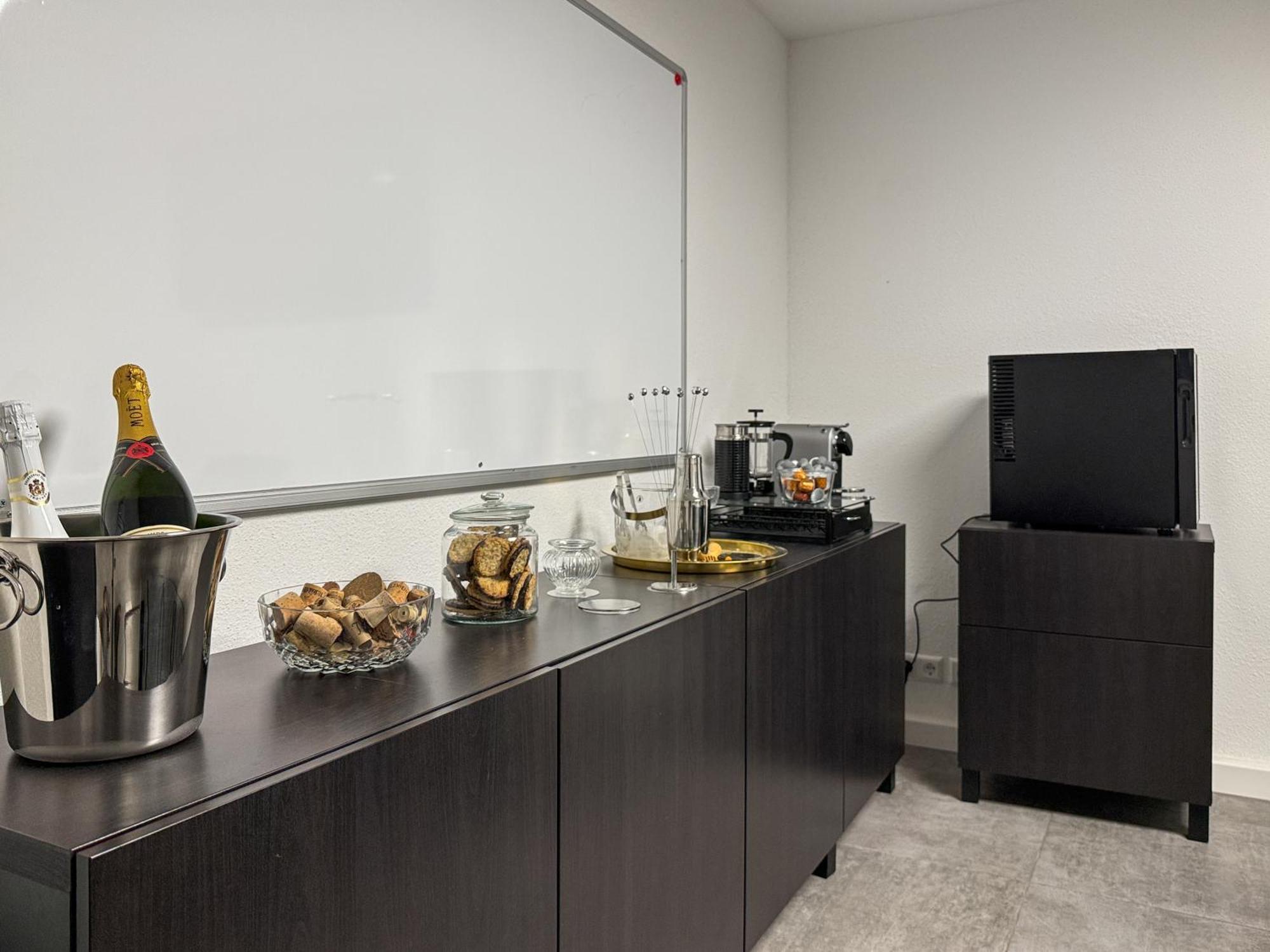 Group Friendly Comfort Central Stuttgart Apartment Zewnętrze zdjęcie